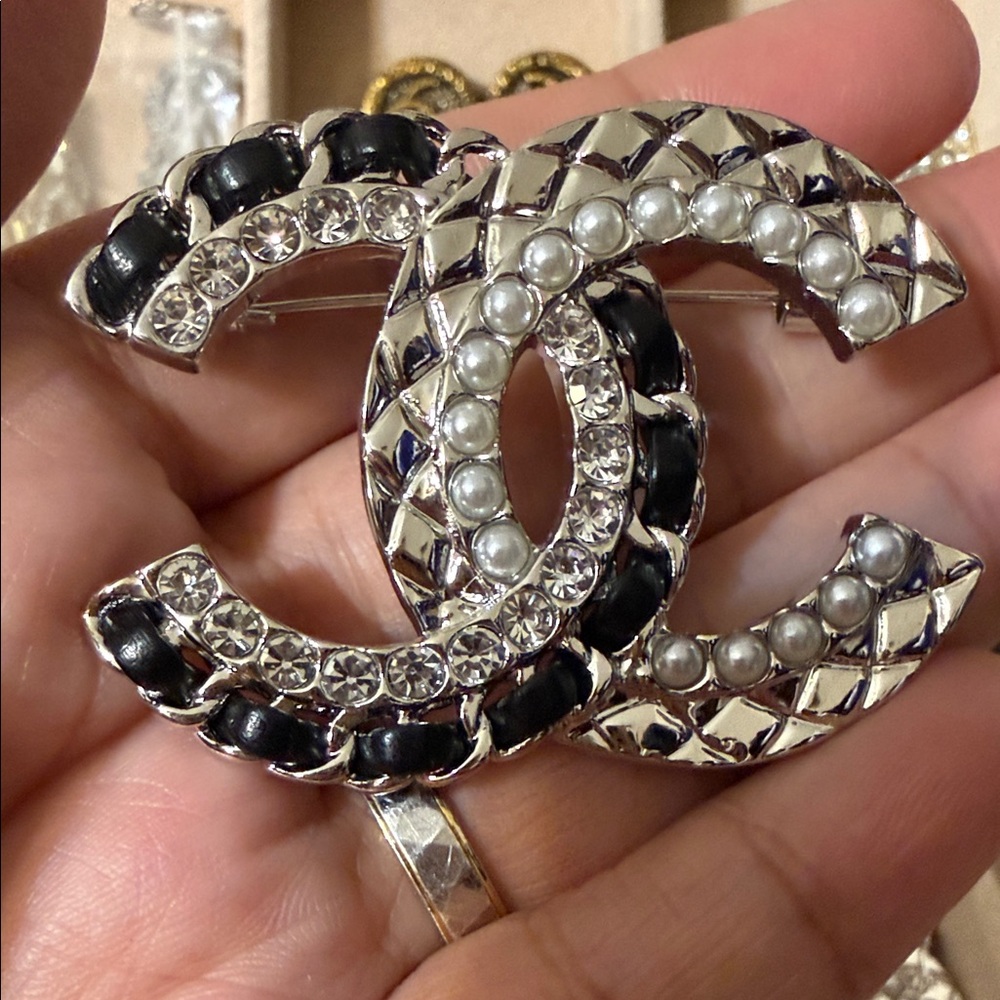 CHANEL Silver-Tone Double C Brooch with Black Accents and Pearls